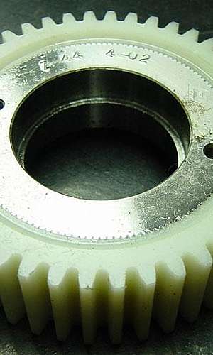 Engrenagem cilíndrica de dentes retos Engrenagem cilíndrica de dentes retos