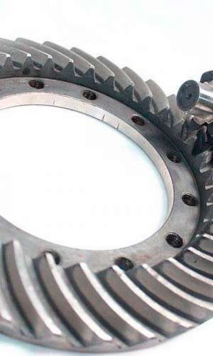 Engrenagem cônica helicoidal Engrenagem cônica helicoidal